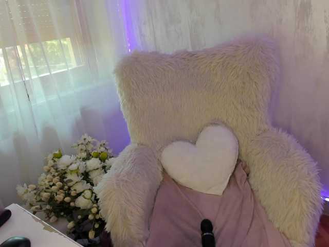 ElisaBaxter live webcam show