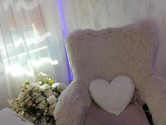 ElisaBaxter live webcam show