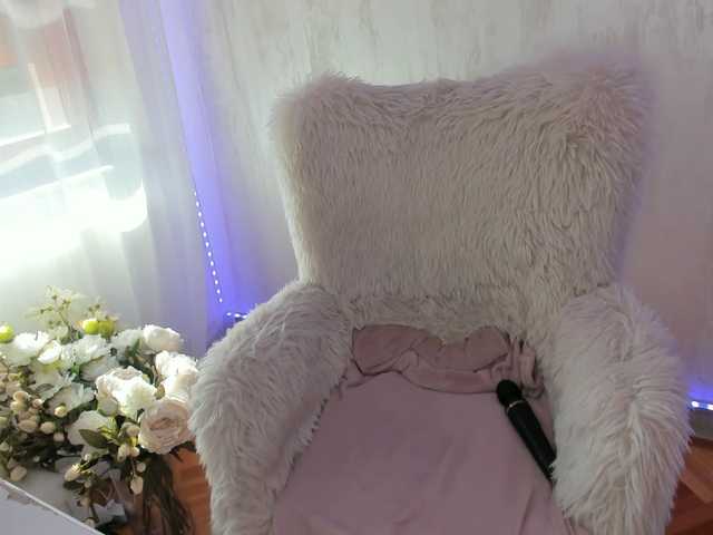 ElisaBaxter live webcam show