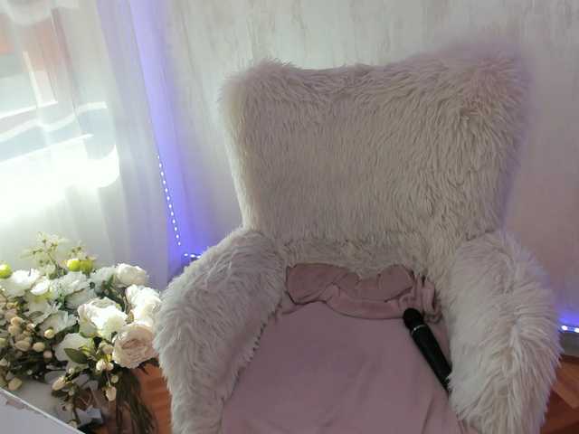 ElisaBaxter live webcam show