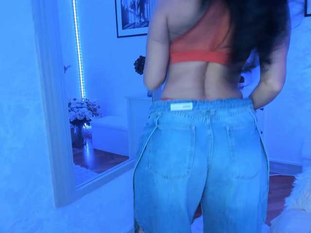 ElisaBaxter live cam preview