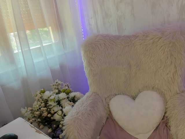 ElisaBaxter live webcam show