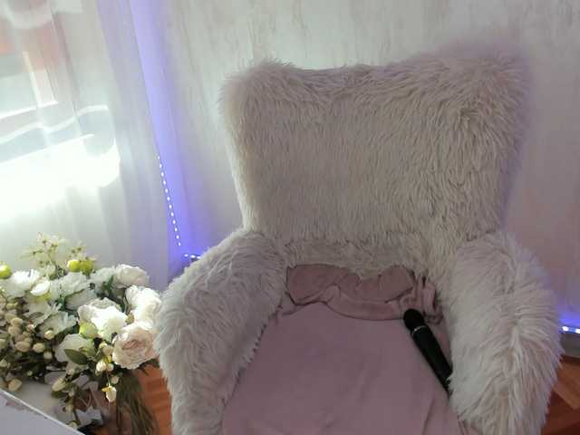 ElisaBaxter live webcam show