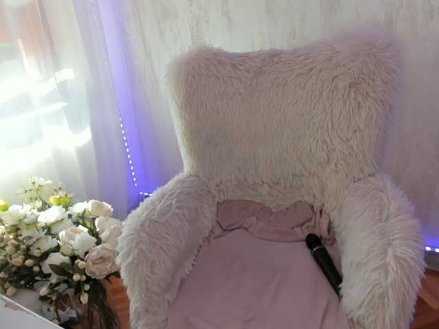 ElisaBaxter live webcam show