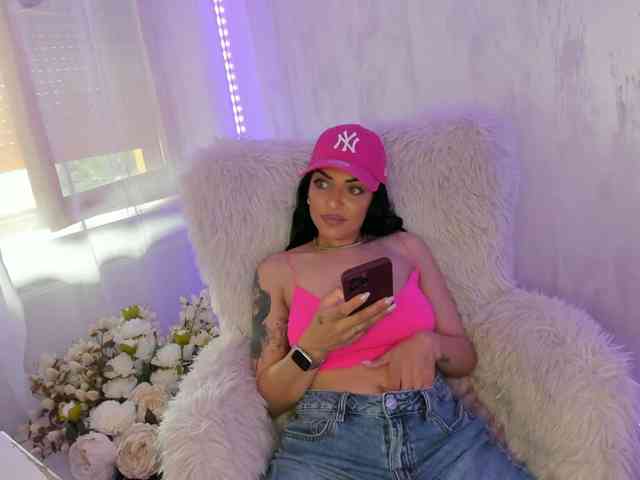 ElisaBaxter webcam