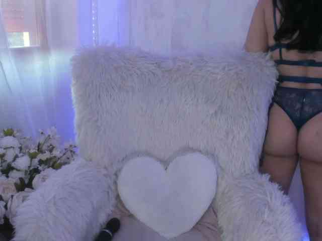 ElisaBaxter webcam