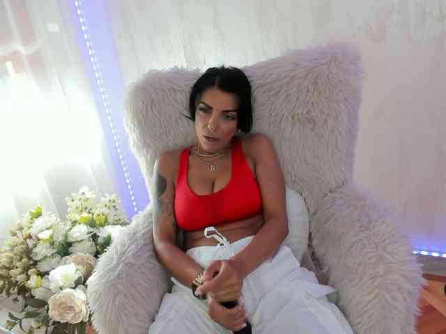 ElisaBaxter webcam