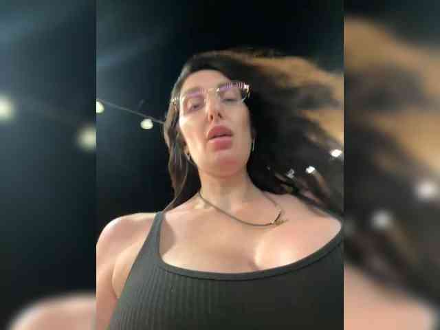 liza-virgin webcam
