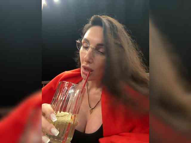 liza-virgin webcam