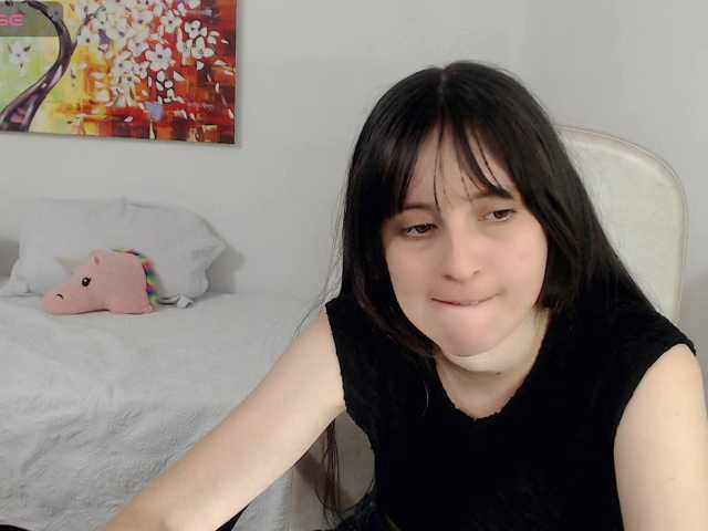 tiffany-69 live cam on BongaCams
