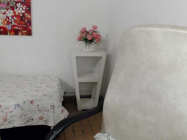tania-cortez live cam preview