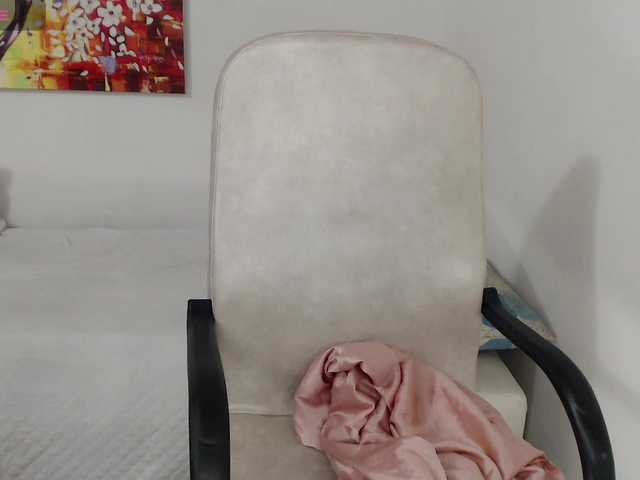 tiffany-69 live cam on BongaCams