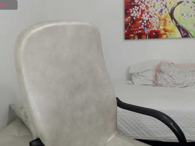 tiffany-69 live cam on BongaCams