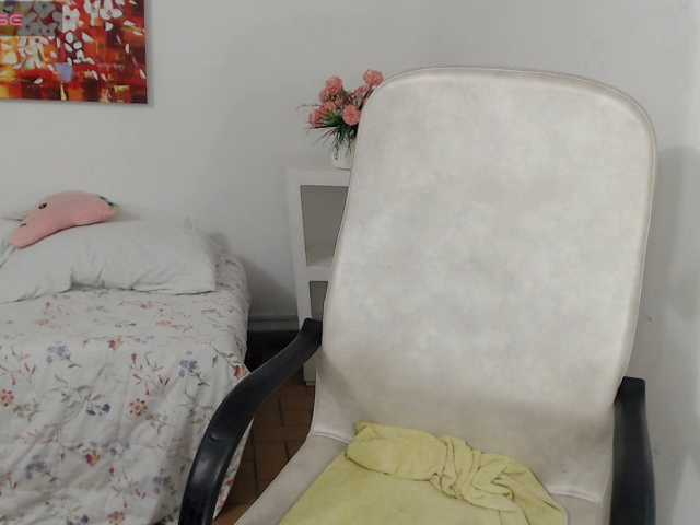 tiffany-69 live cam on BongaCams