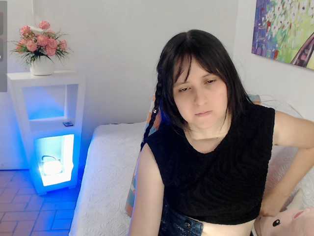 tiffany-69 live cam on BongaCams