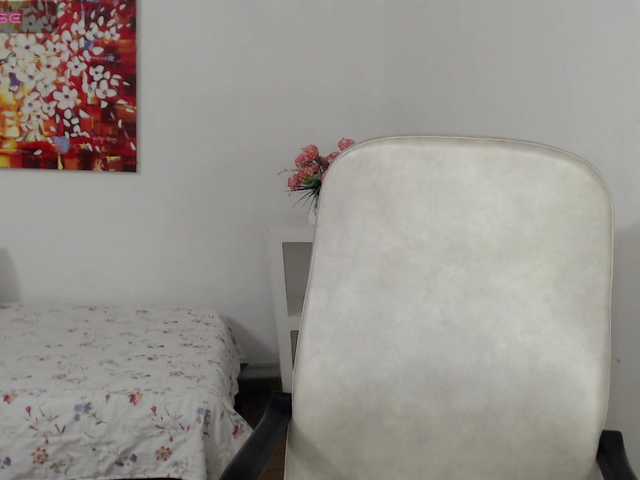 tiffany-69 live cam on BongaCams