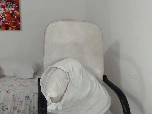 tiffany-69 live cam on BongaCams