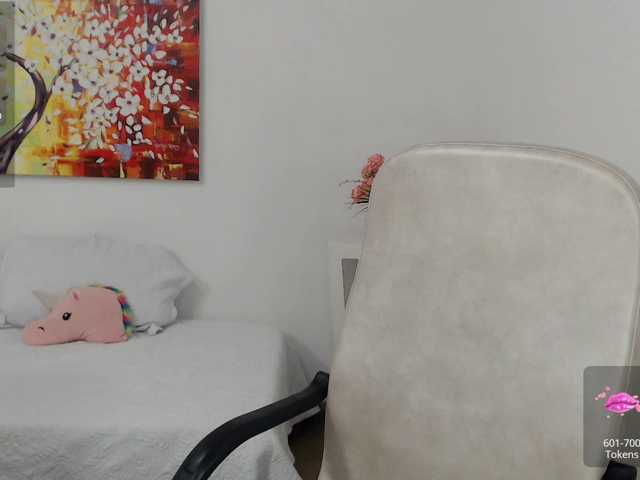 tiffany-69 live cam on BongaCams