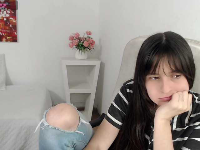 tiffany-69 live cam on BongaCams