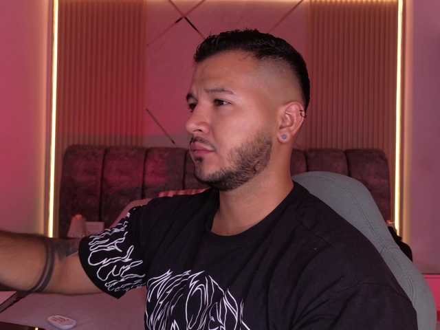 Miike-mr live webcam show