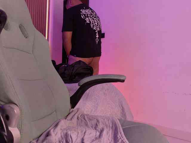 Miike-mr Live Webcam on BongaCams