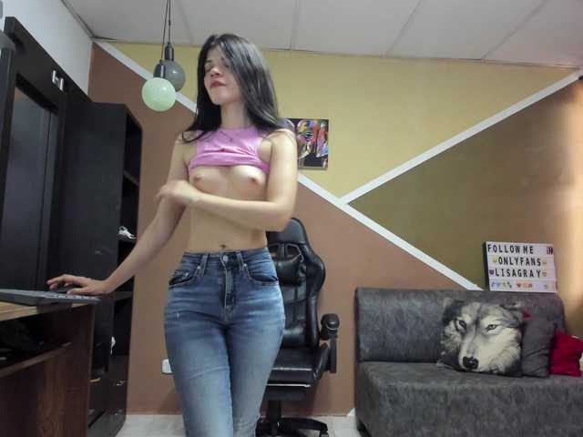 lisagray live cam on BongaCams