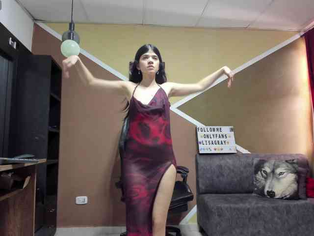 Model: LisaGray