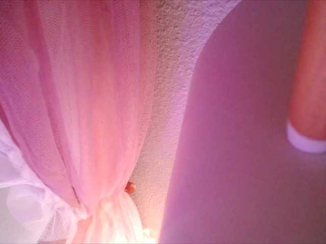 PrincessXOXO live cam on BongaCams