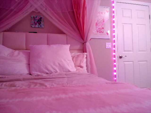PrincessXOXO live cam on BongaCams