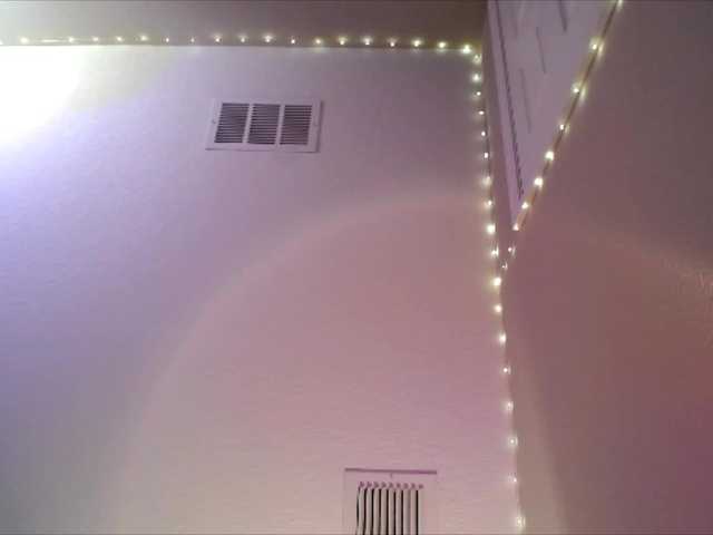 PrincessXOXO's BongaCams show and profile