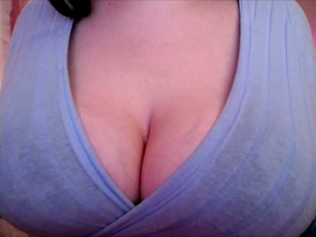 Profile thumbnail for PrincessXOXO