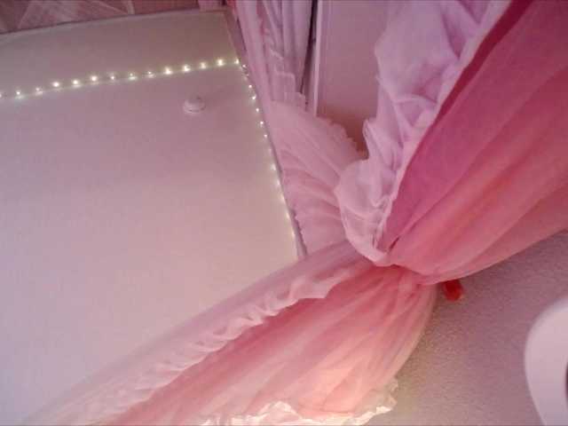 PrincessXOXO live webcam show