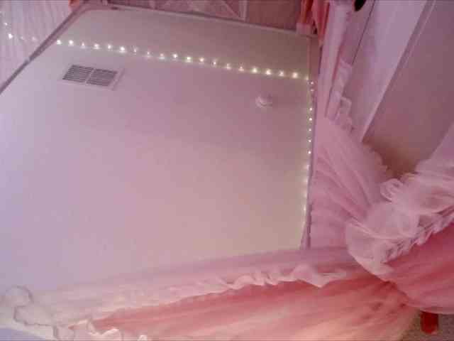 PrincessXOXO webcam