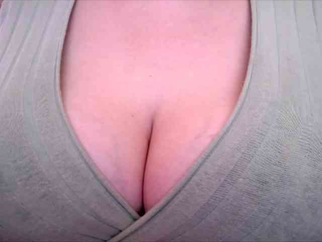 PrincessXOXO webcam