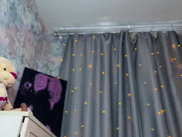 Dibellass live cam on BongaCams