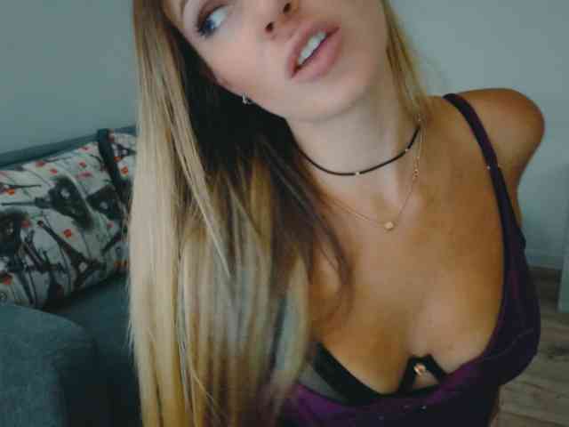 Sunbeam Sex Cam Show