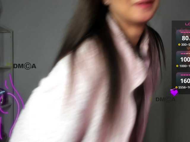 Cute-Shy live cam on BongaCams