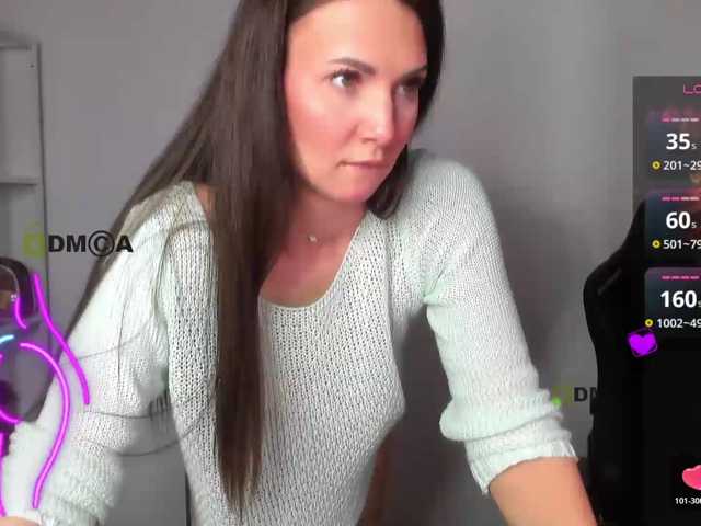 Cute-Shy live cam on BongaCams