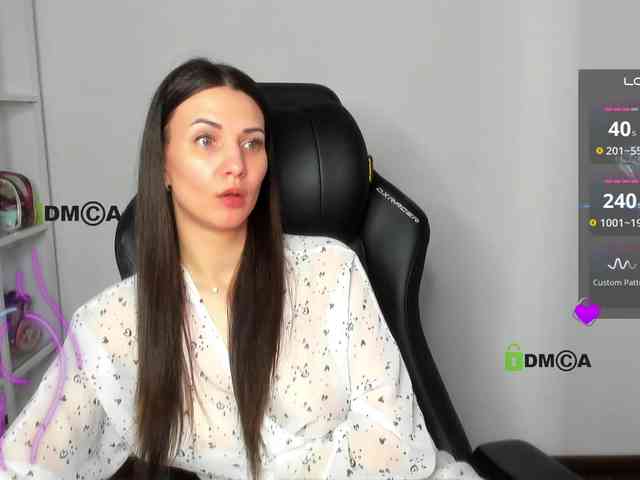 Cute-Shy Live Webcam on BongaCams