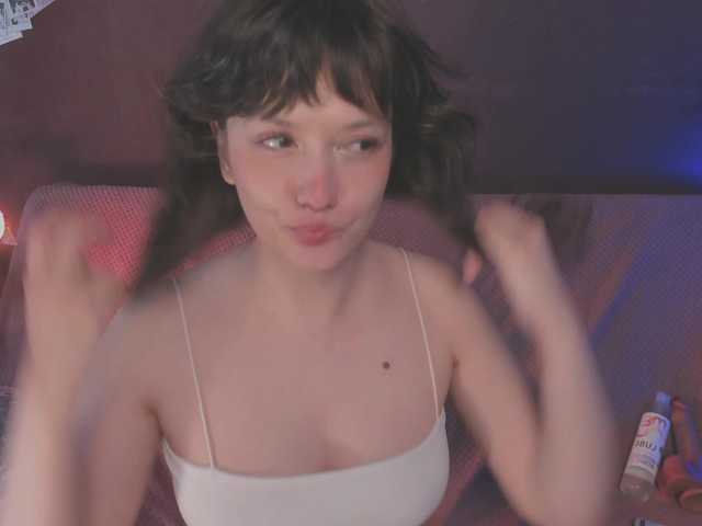 juby-yubi cam belle