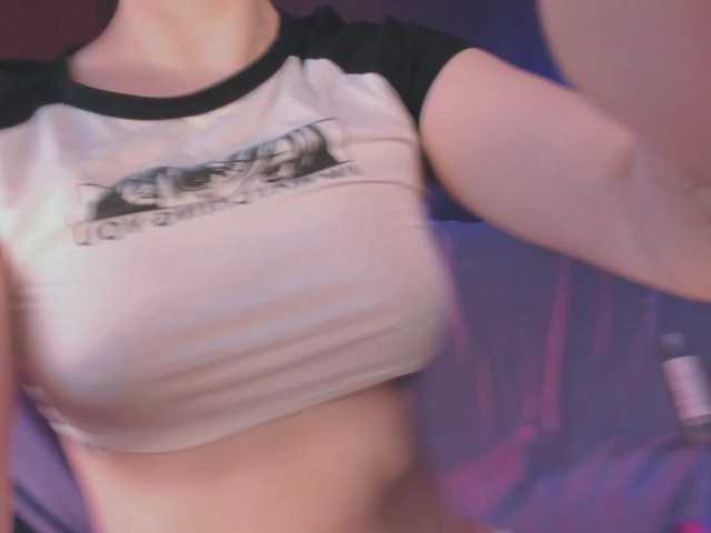 juby-yubi's BongaCams show and profile