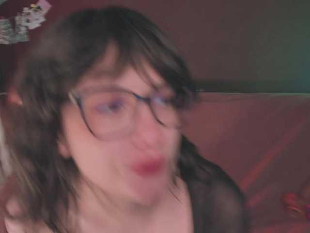 juby-yubi's BongaCams show and profile