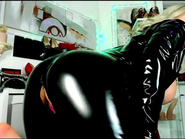 2bigass4u, en vivo ahora en BongaCams