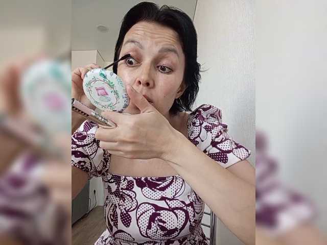 vik77777A, en directo ahora en BongaCams