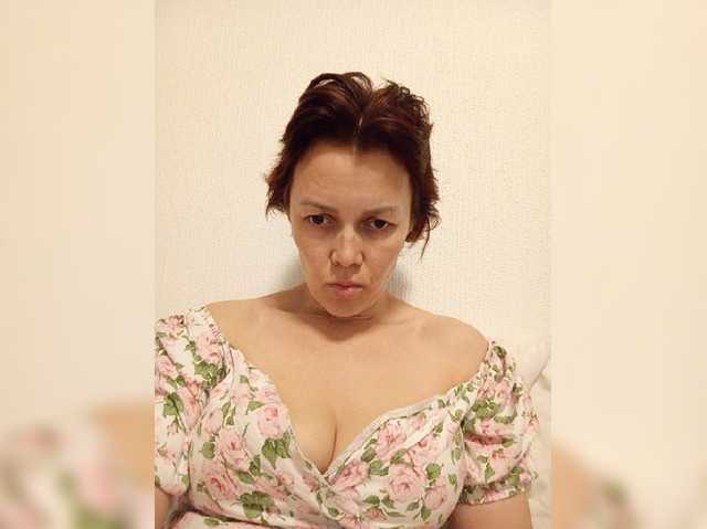 vik77777A live cam on BongaCams