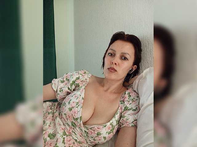 vik77777A live cam on BongaCams