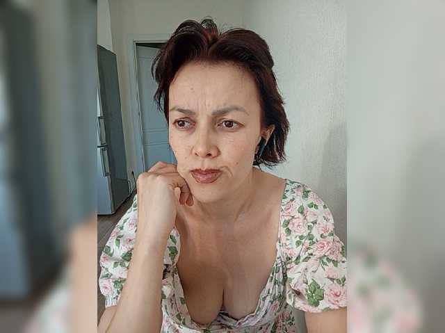 vik77777A live cam on BongaCams