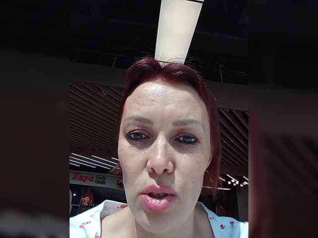vik77777A webcam