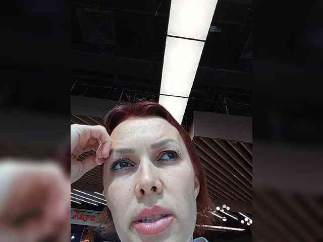 vik77777A webcam