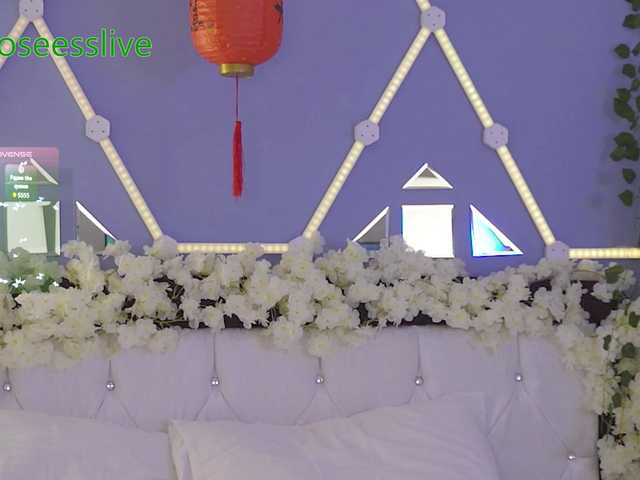 Greedy-Kim5 live webcam show